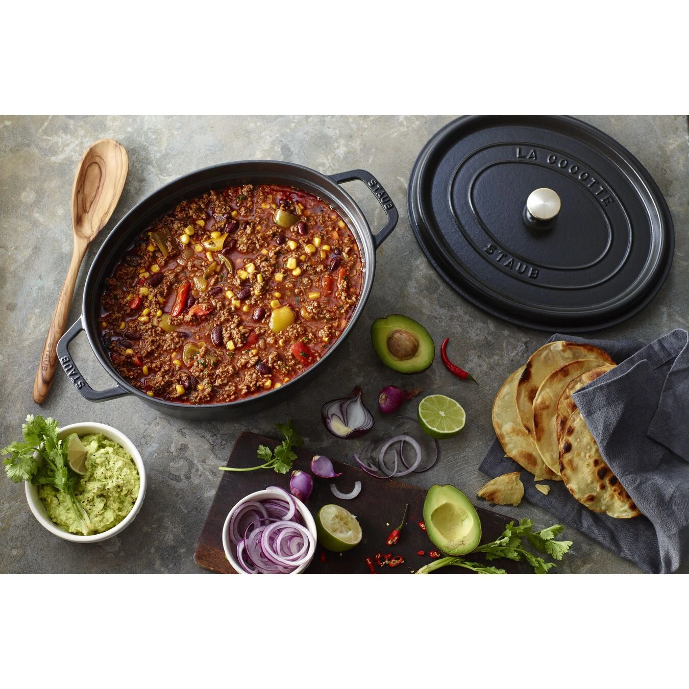 Staub Cocotte 27 Cm, Oval, Schwarz, Gusseisen 6 Staub Cocotte 27 Cm, Oval, Schwarz, Gusseisen – Bild 6