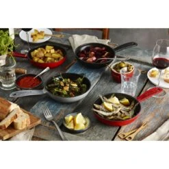 Staub Bratpfanne 16 Cm, Gusseisen, Kirsch-Rot 7 Staub Bratpfanne 16 Cm, Gusseisen, Kirsch-Rot -Demeyere Geschäft 000018080 1