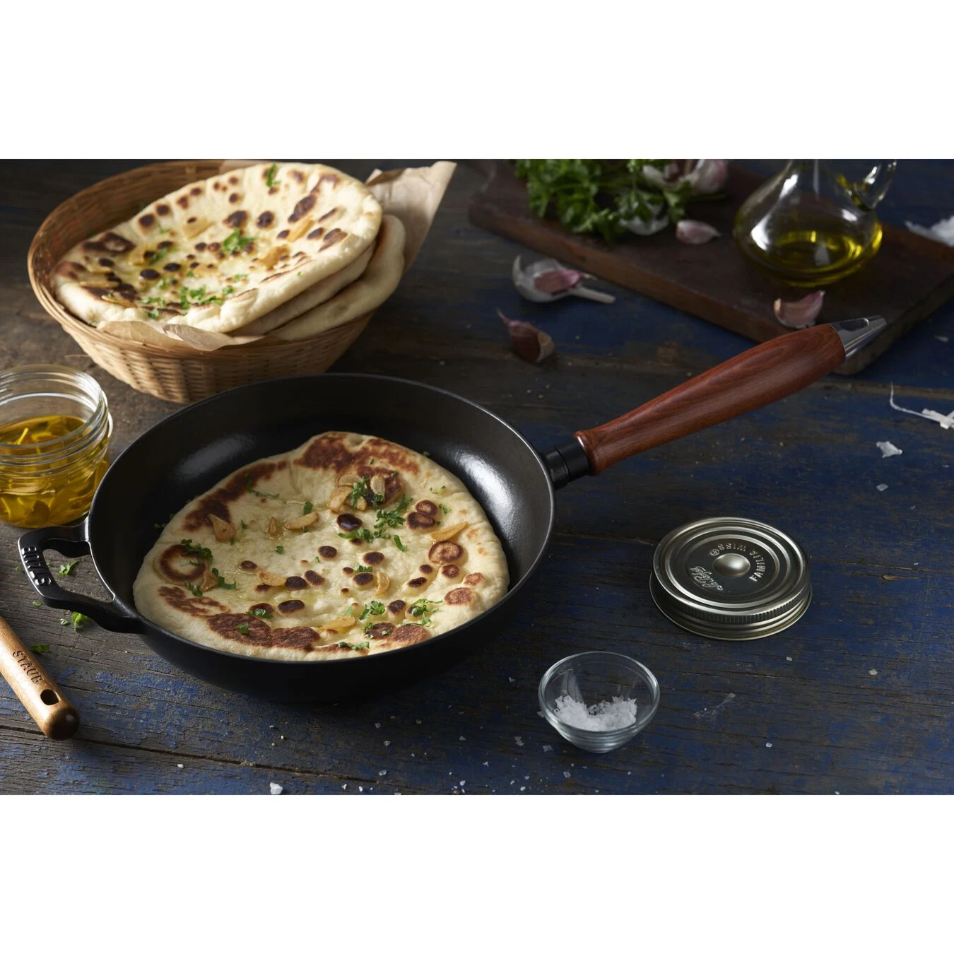 Staub Bratpfanne 24 Cm, Gusseisen, Schwarz 3 Staub Bratpfanne 24 Cm, Gusseisen, Schwarz – Bild 3