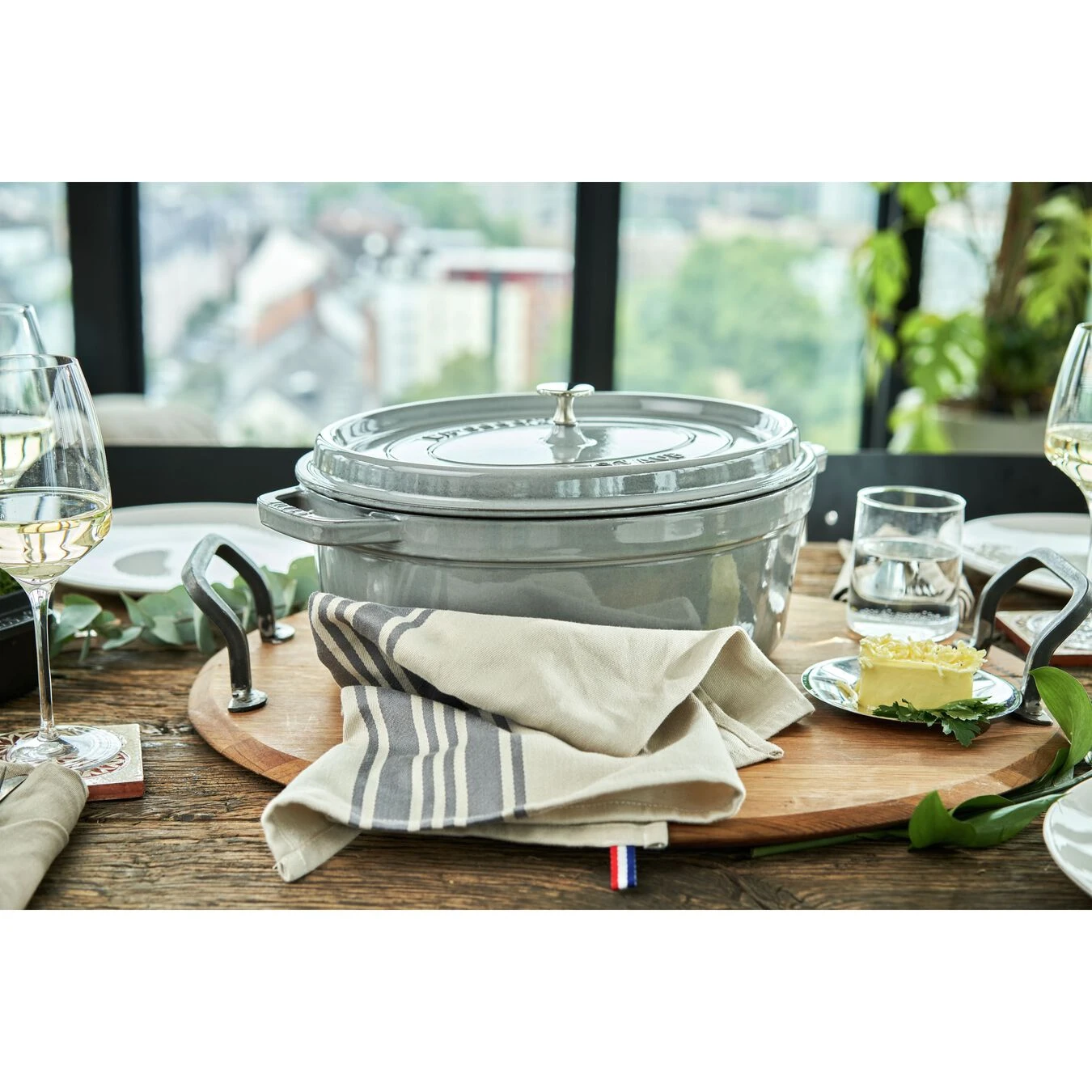 Staub Cocotte 37 Cm, Oval, Graphit-Grau, Gusseisen 5 Staub Cocotte 37 Cm, Oval, Graphit-Grau, Gusseisen – Bild 5