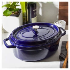 Staub Cocotte 29 Cm, Oval, Dunkelblau, Gusseisen 11 Staub Cocotte 29 Cm, Oval, Dunkelblau, Gusseisen -Demeyere Geschäft 750032554