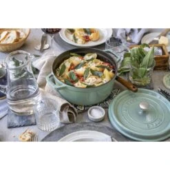 Staub Cocotte 26 Cm, Rund, Salbeigrün, Gusseisen -Demeyere Geschäft 750035333